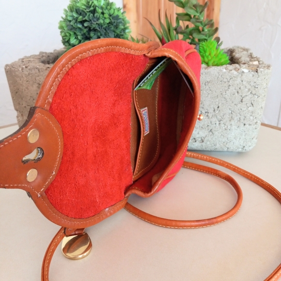 DOONEY & BOURKE Cavalry Collection Red Crossbody - Picture 6 of 8